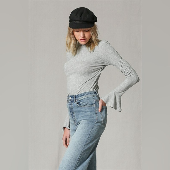 Grey long sleeve mock neck top - Picture 2 of 6